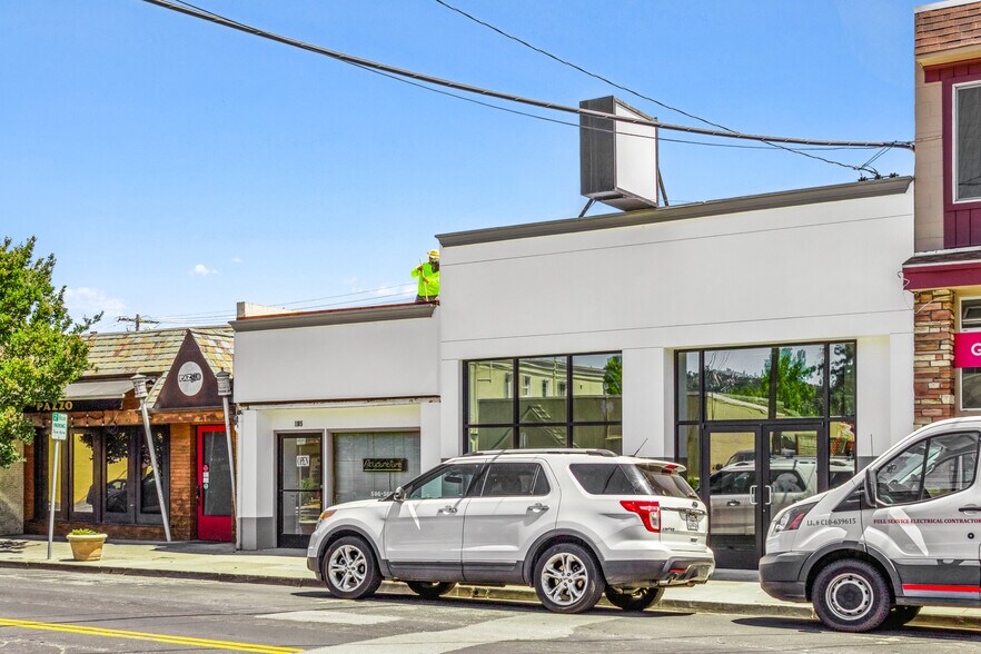 More Photos Of 1185 Laurel St, San Carlos Storefront For Lease