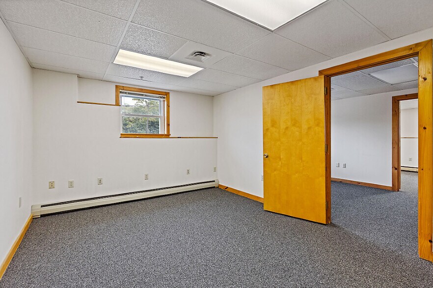 More Photos Of 323 State St, Augusta Office Residential For Sale