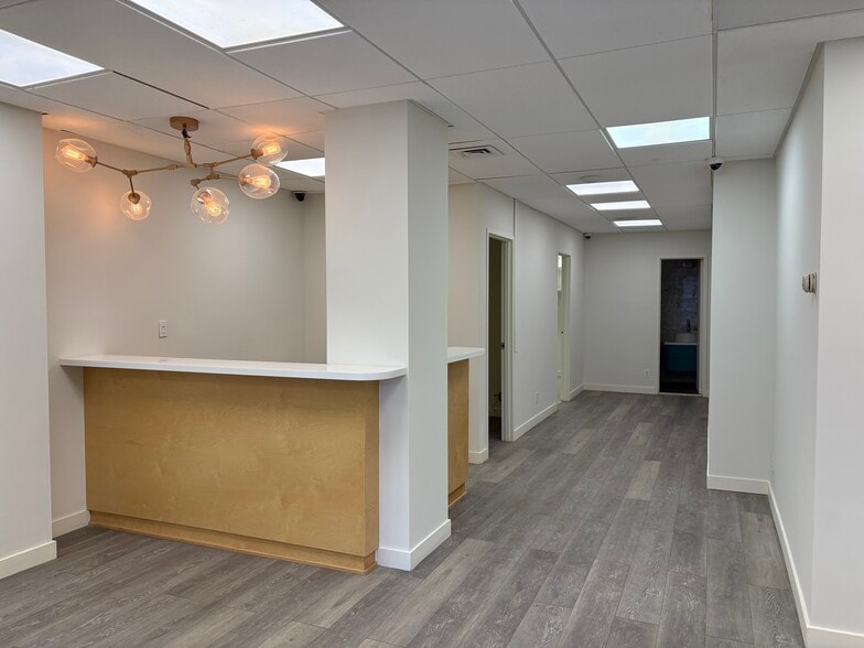 More Photos Of 235 S Lexington Ave, White Plains Apartments For Lease