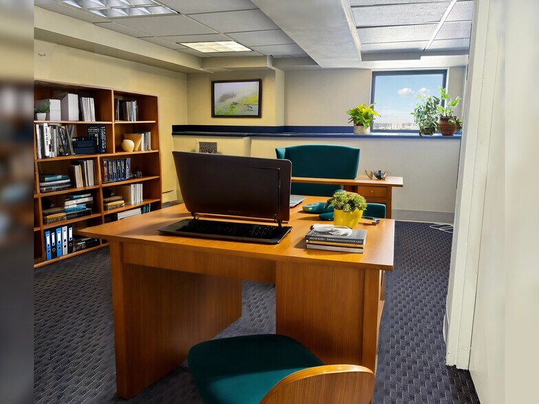 More Photos Of 1 E Chase St, Baltimore Apartments For Sale