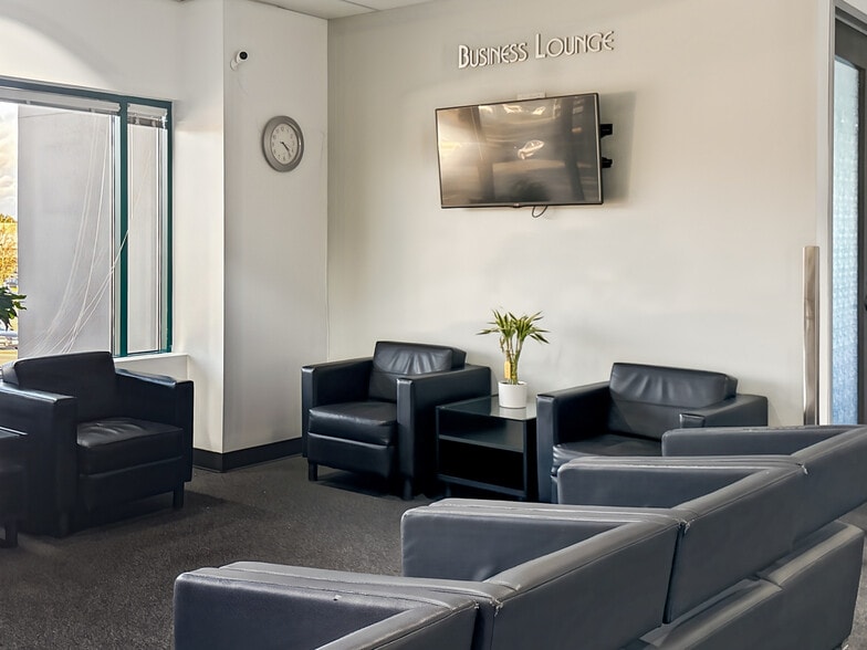 More Photos Of 7404 King George Blvd, Surrey Coworking Space