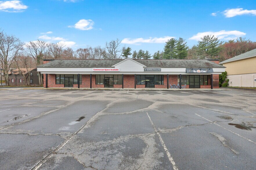 Primary Photo Of 179 Main St, Monroe Storefront For Lease