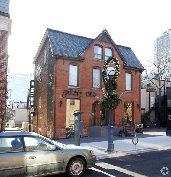 Primary Photo Of 121 Scollard St, Toronto Storefront For Sale