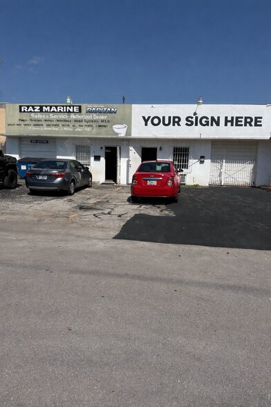 More Photos Of 279-281 SW 33rd St, Fort Lauderdale Warehouse For Lease