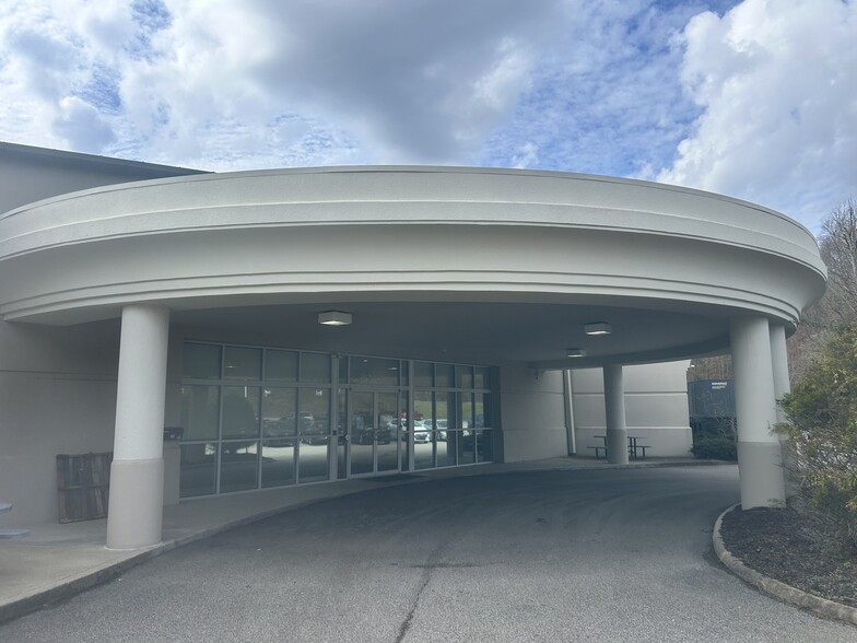 More Photos Of 200 Tracy Way, Charleston Medical For Sale