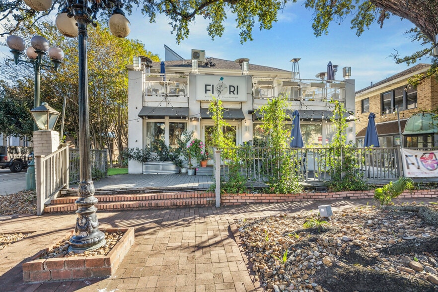 More Photos Of 4315 Montrose Blvd, Houston General Retail For Lease