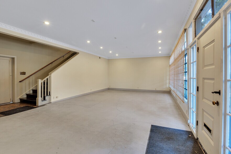 More Photos Of 575 10th St, San Francisco Warehouse For Sale