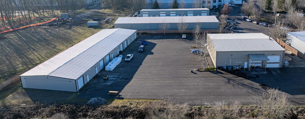 More Photos Of 235 Cap Ct, Eugene Warehouse For Sale