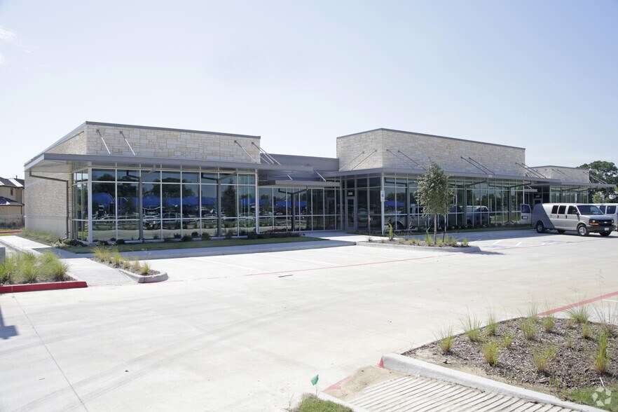 More Photos Of 2451 Stone Myers Pky, Grapevine Office For Lease