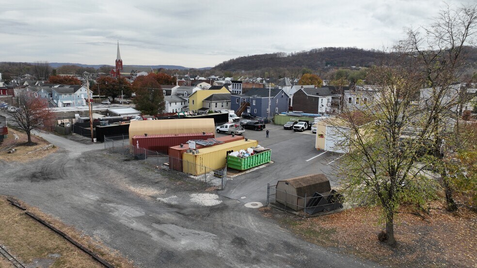 More Photos Of 309 S Main St, Phillipsburg Office For Sale