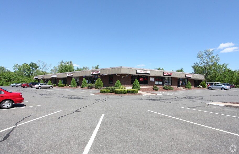 Primary Photo Of 869 Mill St, East Berlin Unknown For Lease