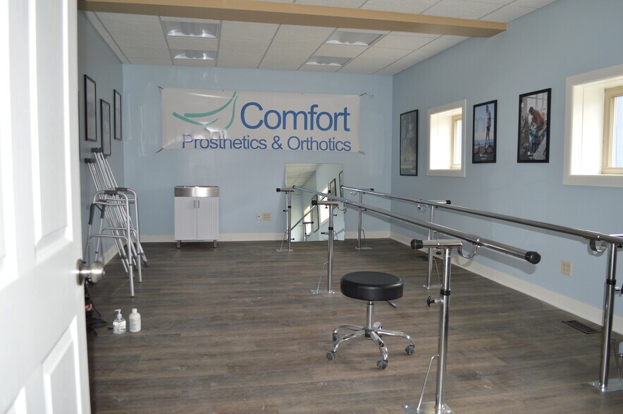 More Photos Of 960 King Hwy, Kalamazoo Medical For Sale