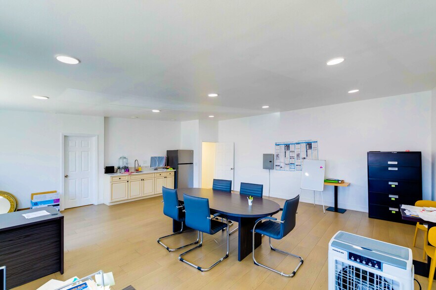 More Photos Of 1027 N Hacienda Blvd, La Puente Carwash For Sale