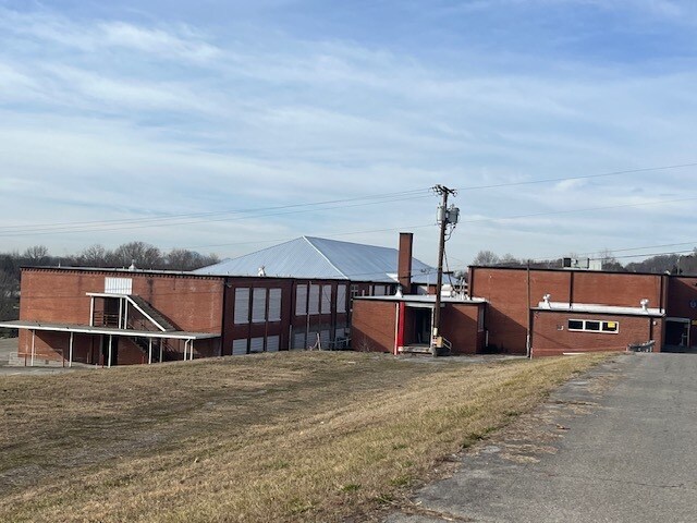More Photos Of 100 Emory Ln, Kingsport Self Storage For Sale