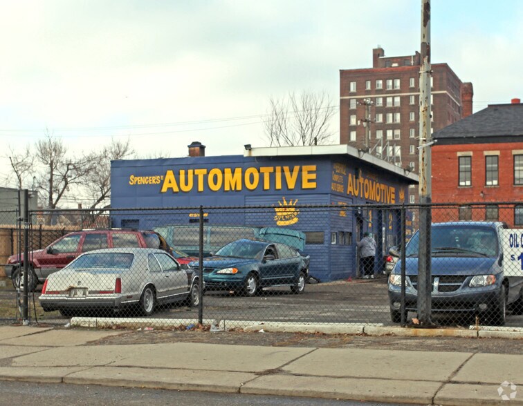 3475 Cass Ave, Detroit, MI 48201 Auto Repair For Sale