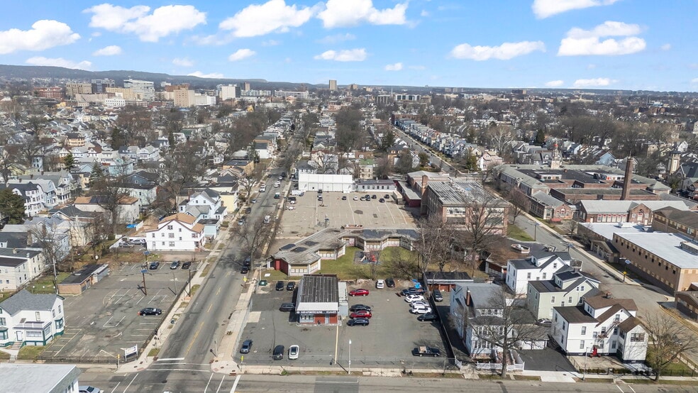 More Photos Of 382 S Clinton St, East Orange Auto Repair For Sale