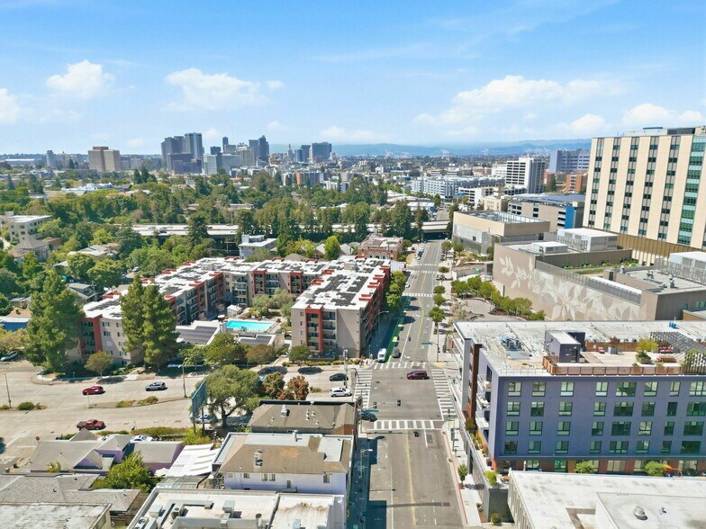 More Photos Of 8 Yosemite Ave, Oakland Apartments For Sale
