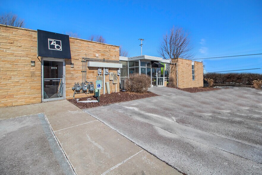 More Photos Of 740 Emerick St, Ypsilanti Medical For Lease