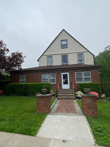 Primary Photo Of 50 Highland Ave, New Rochelle Apartments For Sale