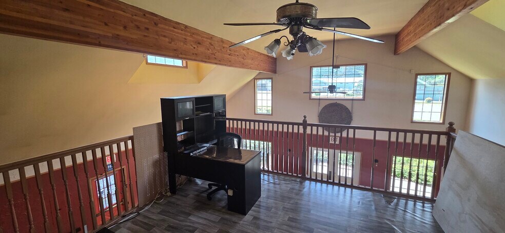 More Photos Of 67211 E Hwy 26, Welches General Retail For Lease