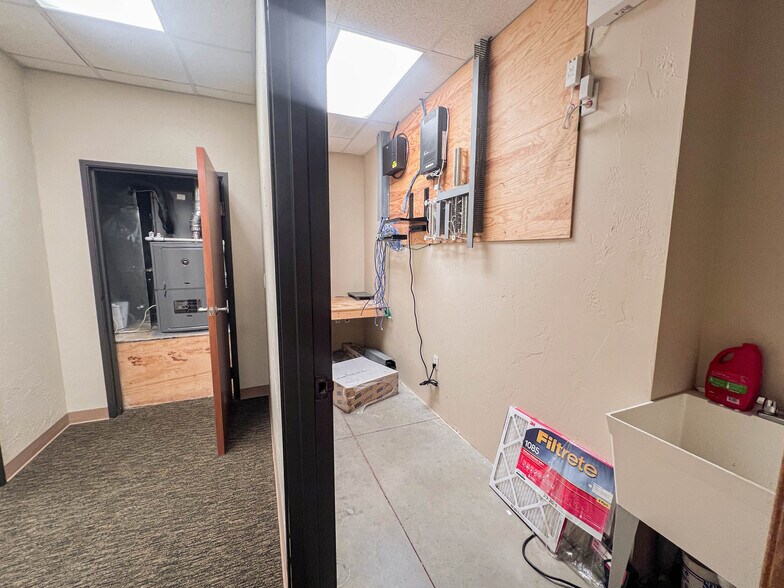 More Photos Of 2820 Global Pky, Midwest City Industrial For Sale