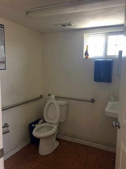 More Photos Of 3743 E Florence Ave, Bell Land For Lease