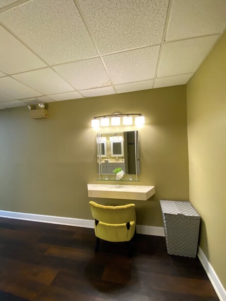 More Photos Of 1 Yacht Club Dr, Palm Coast Restaurant For Sale
