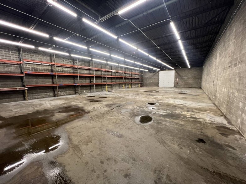 More Photos Of 159 Temple St, Nashua Warehouse For Lease