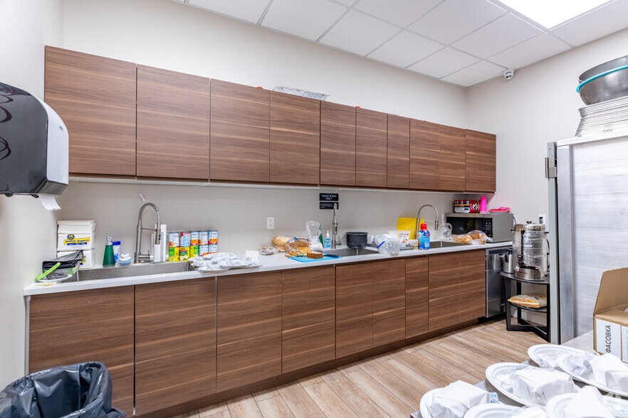 More Photos Of 8501 New Utrecht Ave, Brooklyn Storefront Retail Office For Lease