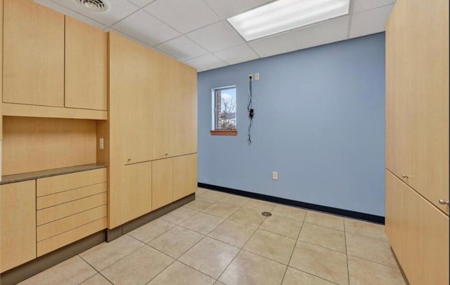 More Photos Of 155 E Market St, Blairsville Medical For Sale