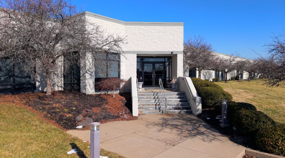 More Photos Of 105 Industry Dr, Versailles Manufacturing For Sale