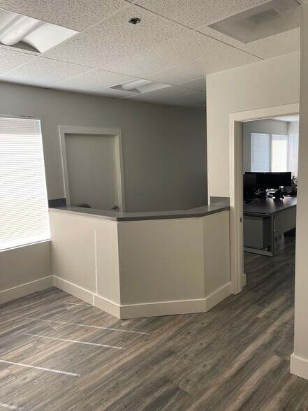 More Photos Of 950 S Bascom Ave, San Jose Office For Lease