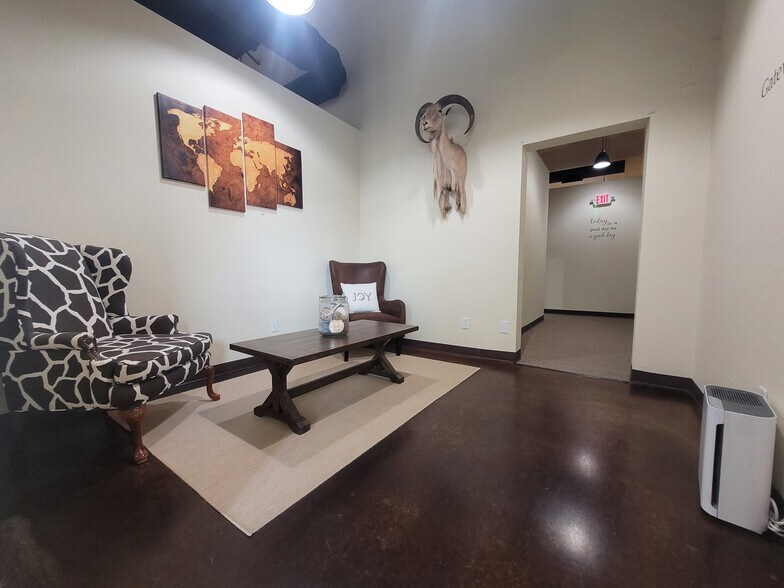 More Photos Of 1913 Post Rd, New Braunfels Unknown For Lease