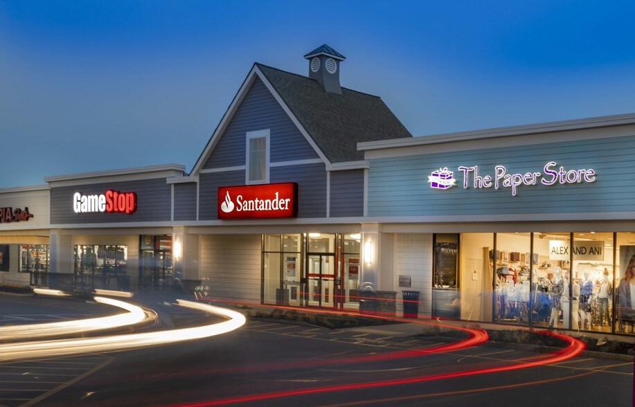 More Photos Of 160-174 Littleton Rd, Westford Unknown For Lease