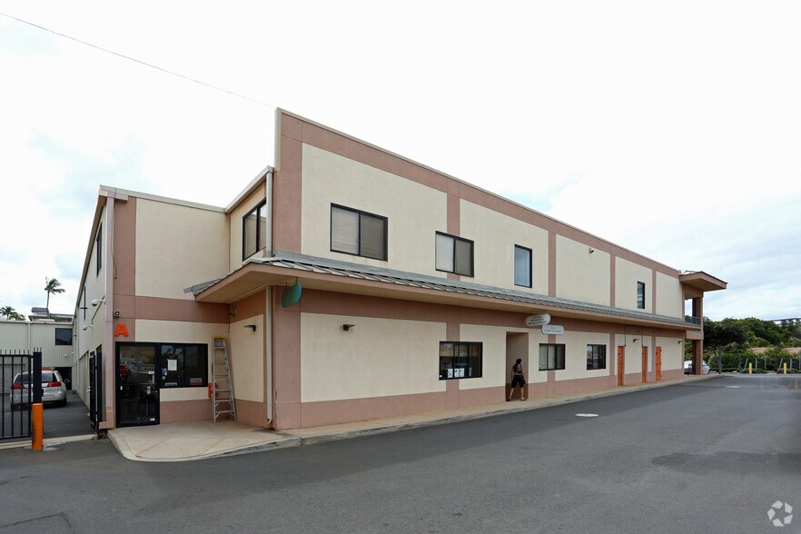 More Photos Of 115 E Lipoa St, Kihei Self Storage For Lease