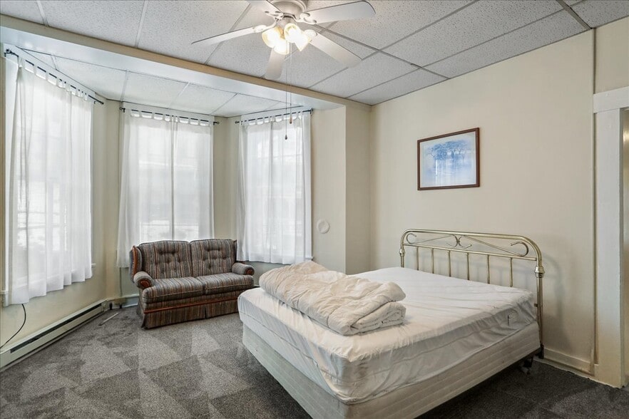 More Photos Of 229 E Union St, Cumberland Apartments For Sale