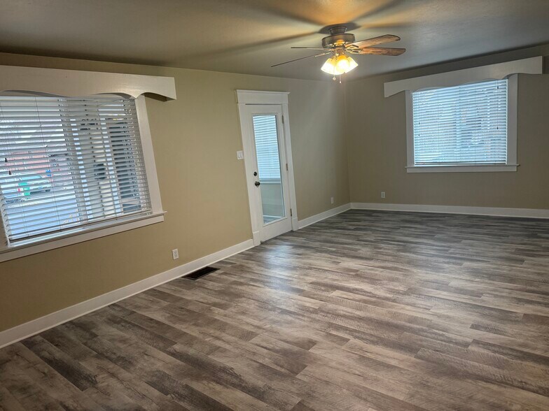 More Photos Of 357 Roberts St, Reno Apartments For Sale