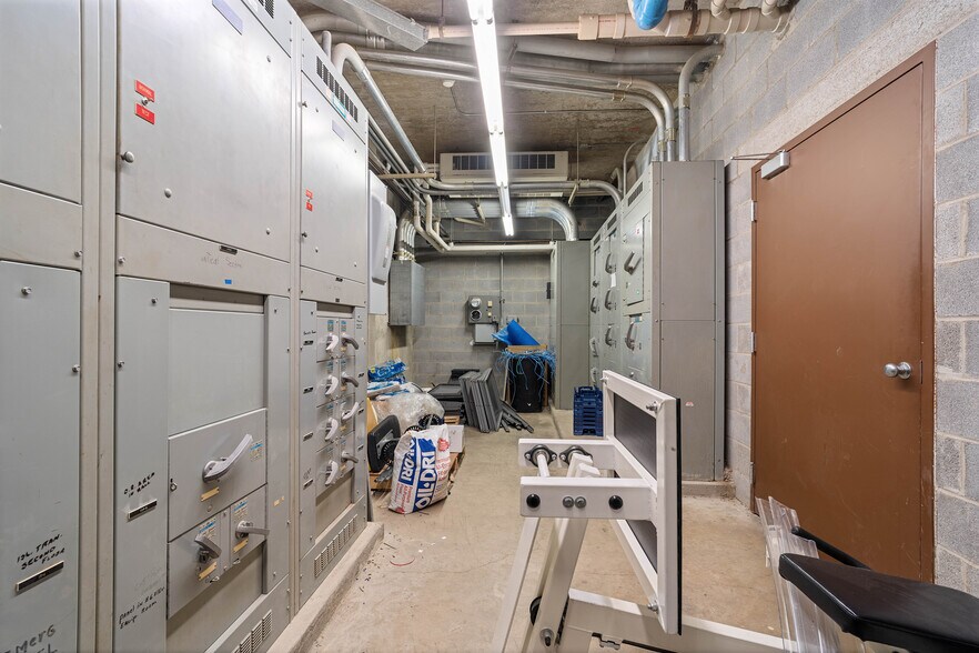 More Photos Of 94 Hospital St, Ridgway Specialty For Sale