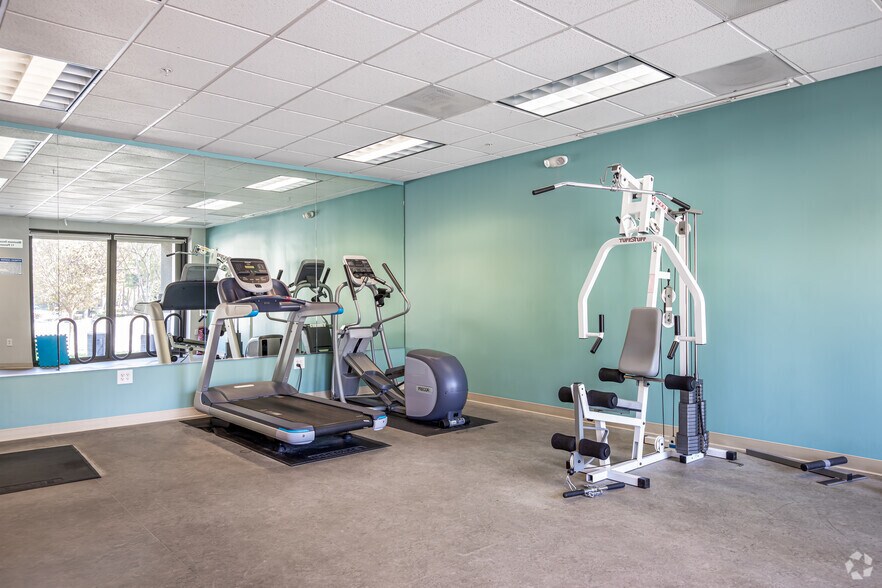 More Photos Of 2665 N 1st St, San Jose Office For Lease