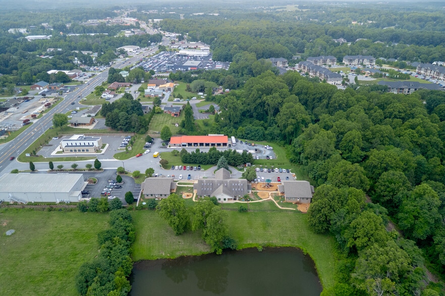 More Photos Of 1071 Woodberry Square Pl, Lynchburg Office For Sale