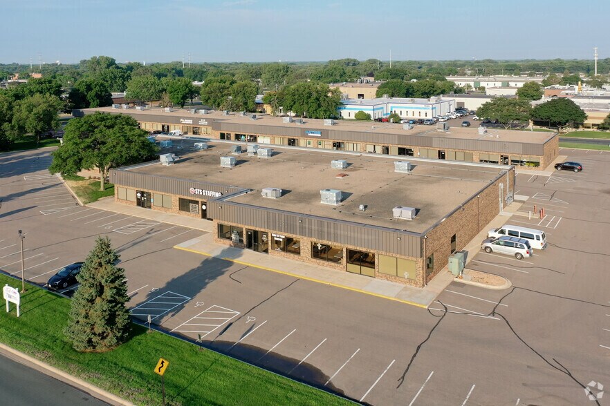 79607990 University Ave NE, Fridley, MN 55432 Office For Lease