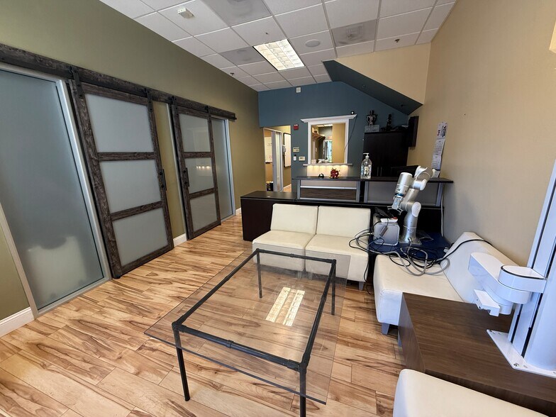 More Photos Of 355 Piercy Rd, San Jose Research And Development For Sale