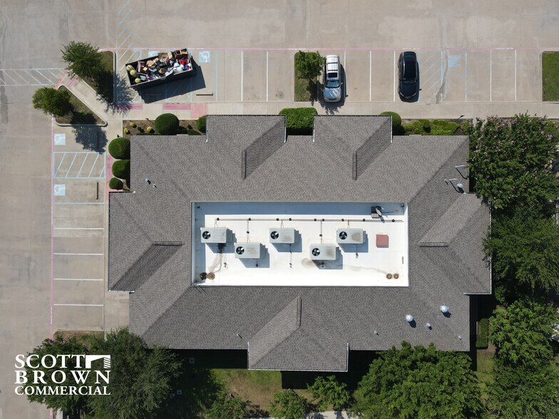 More Photos Of 2700 Village Pky, Highland Village Office For Lease