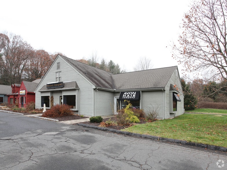 More Photos Of 9 Avonwood Rd, Avon Freestanding For Lease