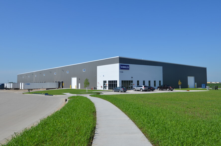 Primary Photo Of 1155 Capital Dr SW, Cedar Rapids Distribution For Lease