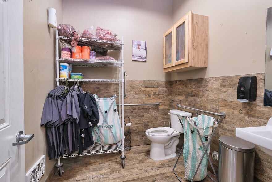 More Photos Of 23 Late September ln, Swan Valley Service For Sale