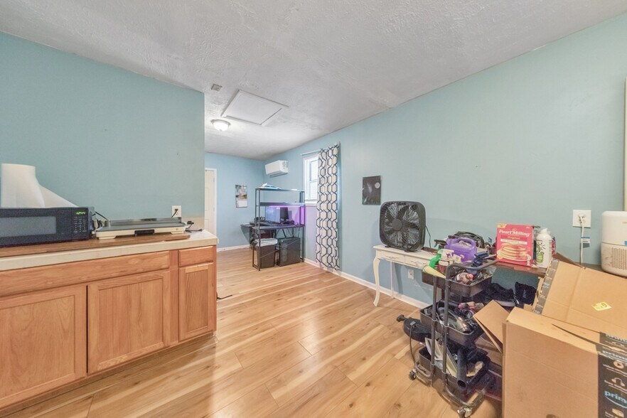 More Photos Of 2814 Briar Hill Ln SE, Conyers Multifamily For Sale