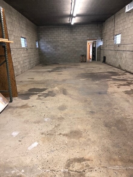 More Photos Of 122 4th St, Pittsburgh Manufacturing For Sale