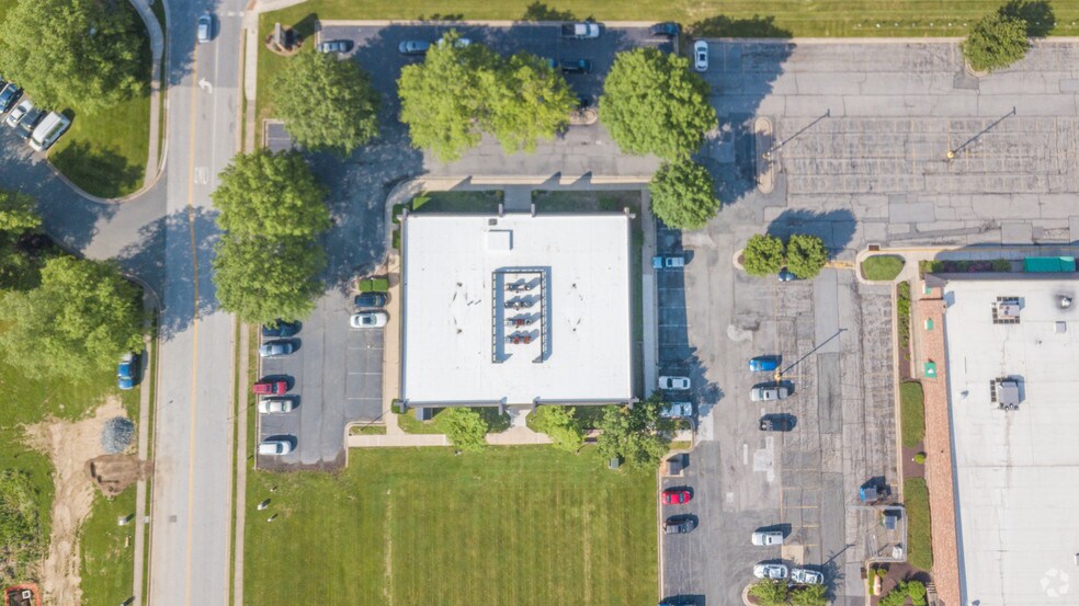 More Photos Of 2 Colgate Dr, Forest Hill Medical For Lease