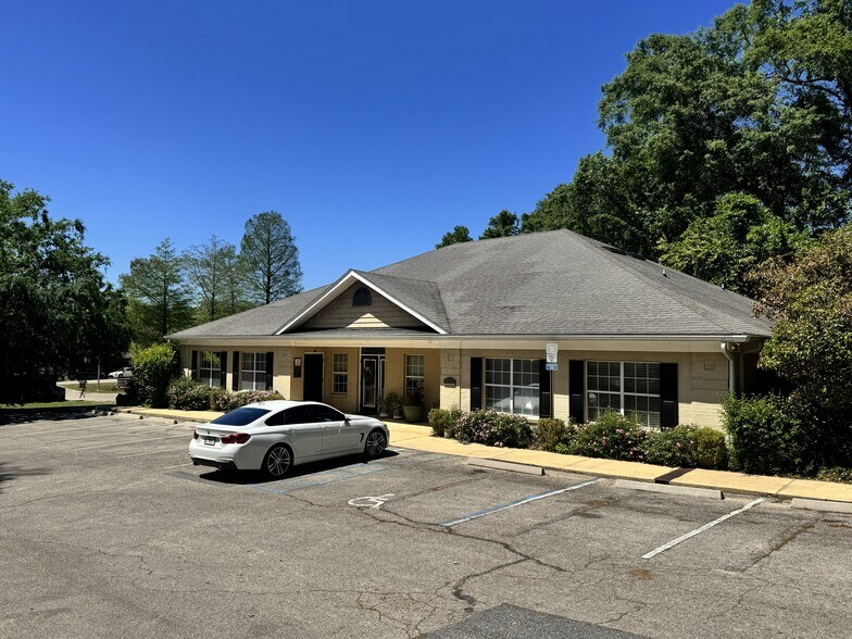 More Photos Of 1910 Buford Blvd, Tallahassee Office For Lease